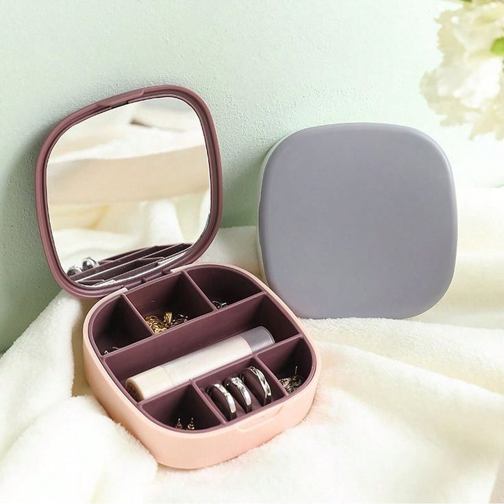 Just Rs 369 Travel Jewellery Box