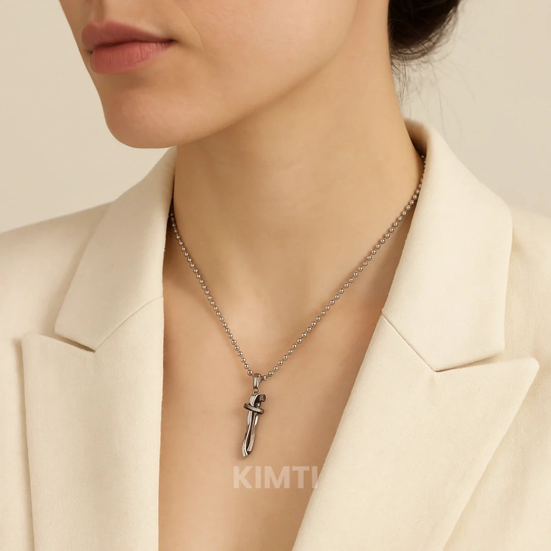 Hug Necklace (Valentine's Special)