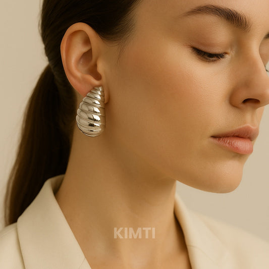 Silver Teardrop Stud Earring