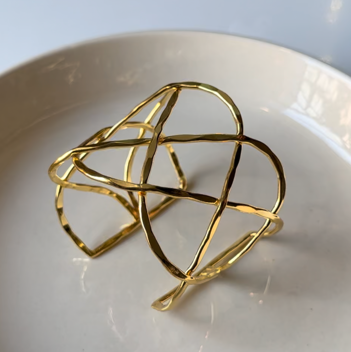 18K Gold Plated Adjustable Anti Tarnish Twisted Bracelet