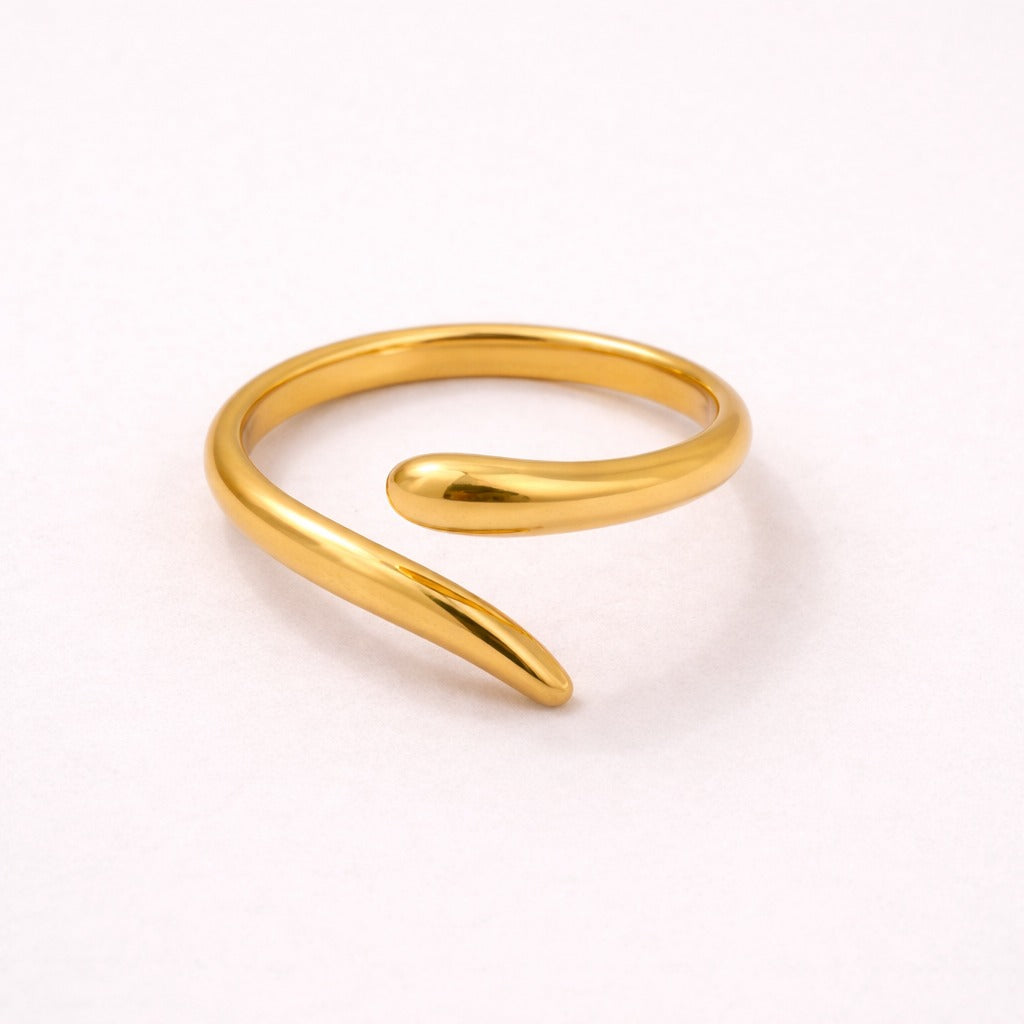18k Gold Plated Twisted Beauty Ring