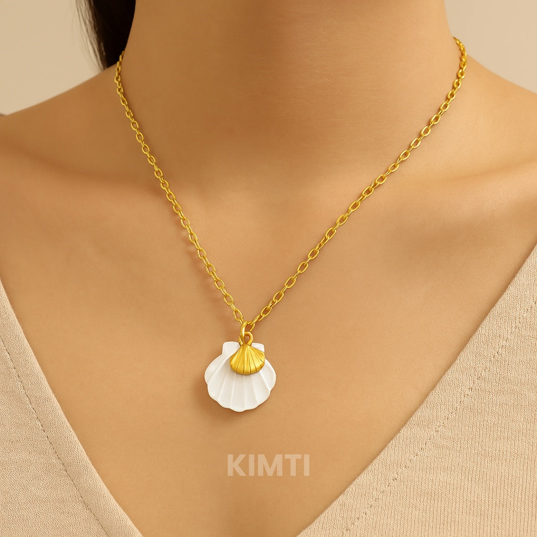 Gold Natural Seashell Cute Design Pendant Anti Tarnish Necklace