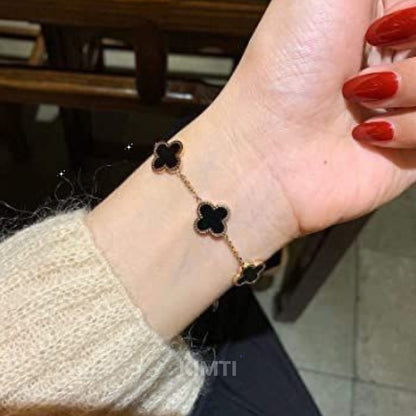 Anti Tarnish Black Clover Flower Bracelet
