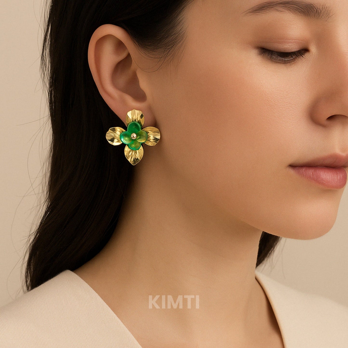 Golden Green Flower Golden Stud Earring