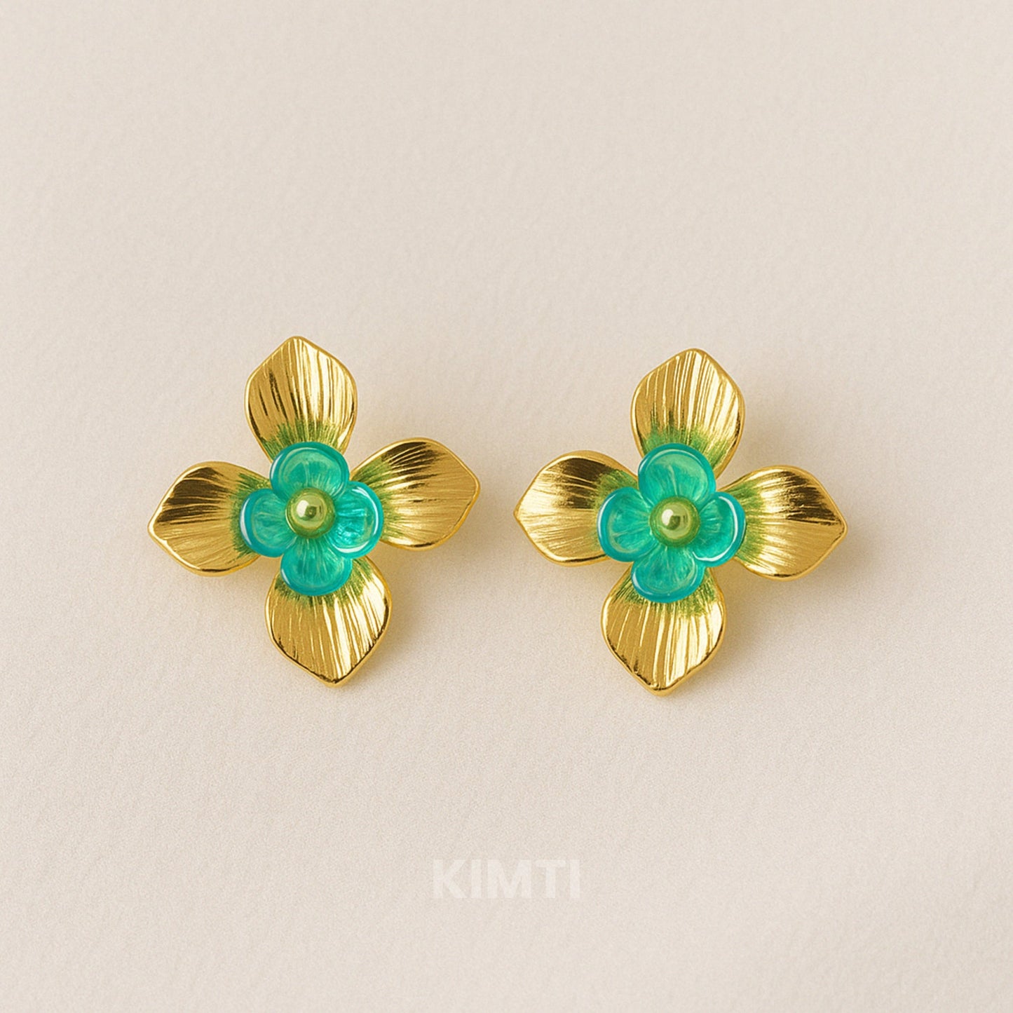 Golden Green Flower Golden Stud Earring