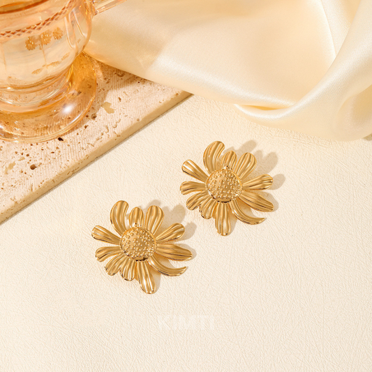 18k Gold Plated Pretty Flower Anti Tarnish Earring