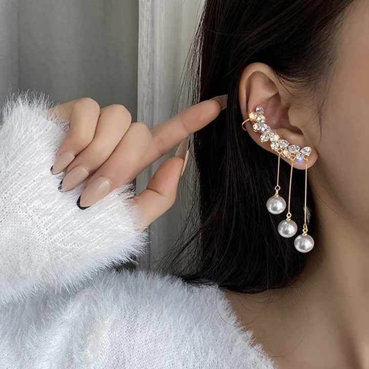 Diamond Silver Ear Cuff