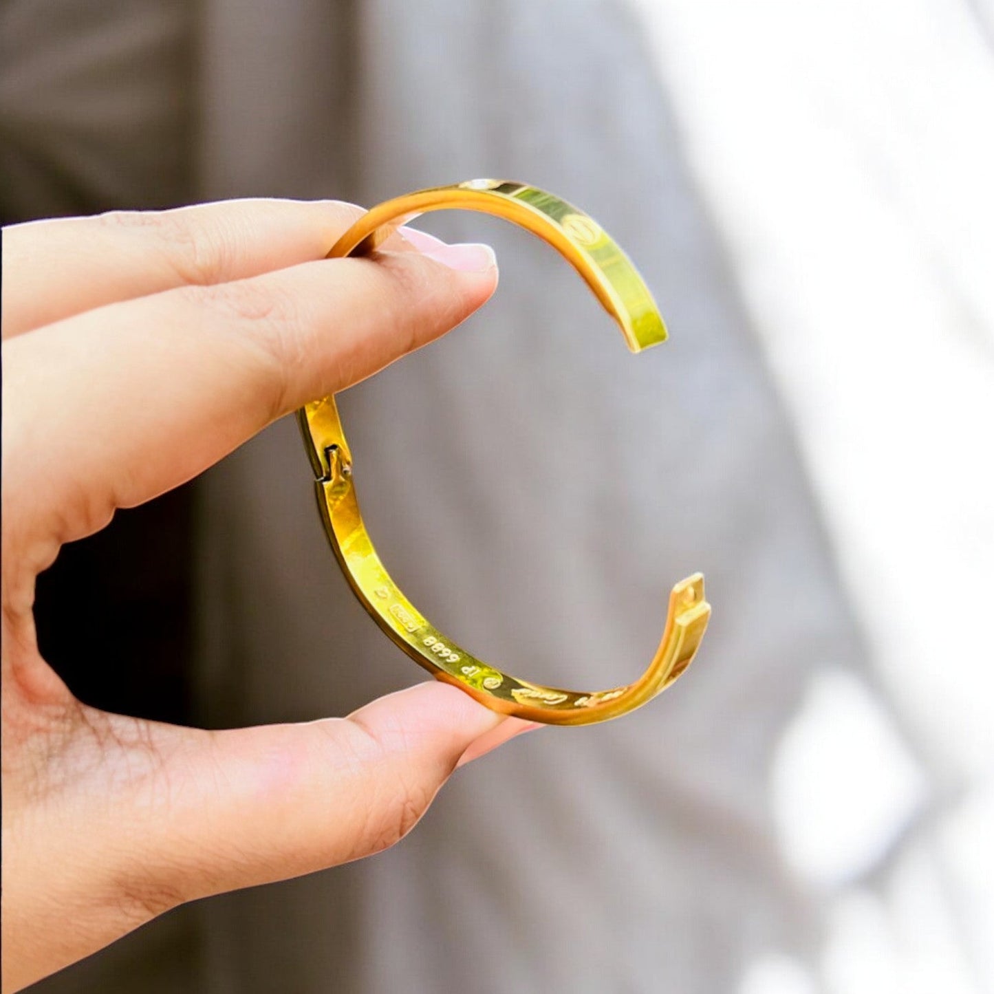 Free Anti Tarnish Bracelet