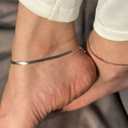 Modern Snake Chain Anklet/Payal (+ Free Earring)