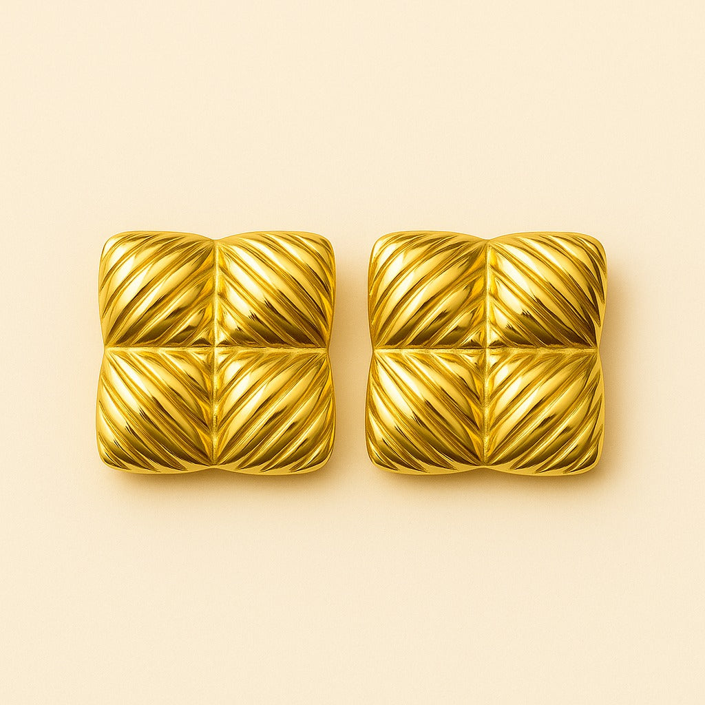 18k gold plated Luxe Pillow earring